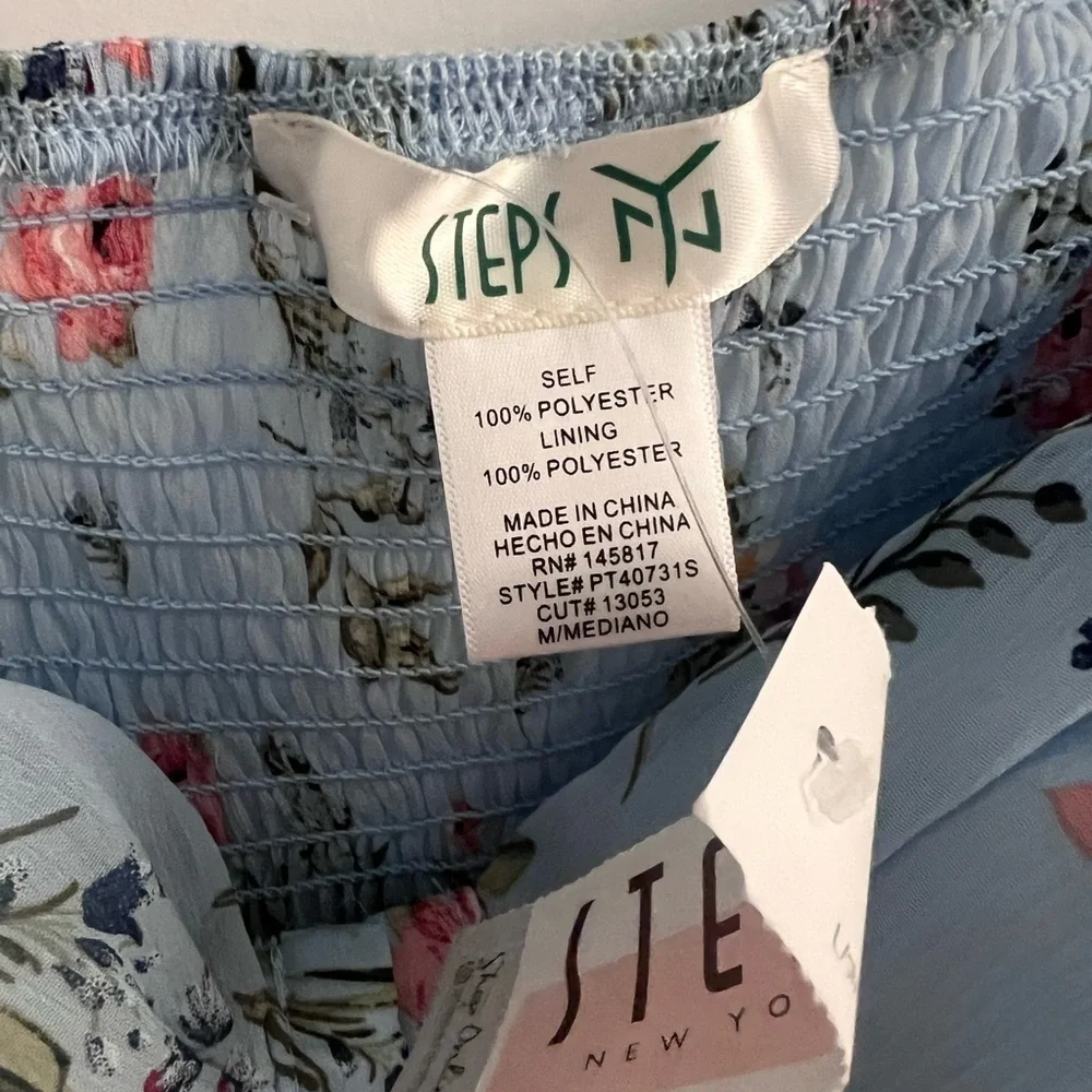 Floral Blue Women's Crop Top Size M. NWT - Picture 11 of 12